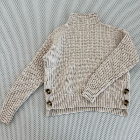 Madewell chunky knit, mock neck side- button pullover wool sweater sz small - Picture 7 of 11